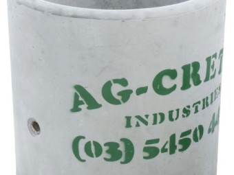 Round 2ft Diameter Water Trough for Cattle & Horses. 100Lt capacity.