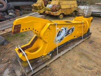 JW Hydraulic Scrap Shear - BRAND NEW!!!