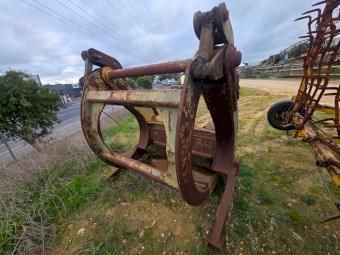Hydraulic Log Grab - 1670mm