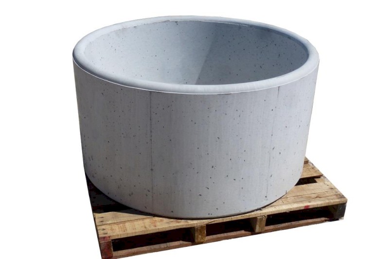 Round 3ft 9in Diameter Water Trough for Cattle, Horses. 430Lt capacity