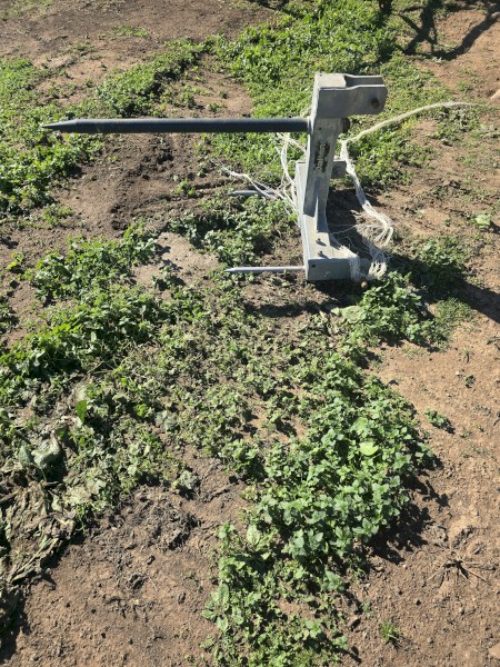 3PL Round Bale Lifter