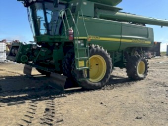 2004 John Deere 9760 STS