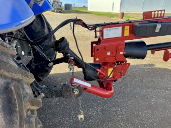 New holland 313 Center pull mower conditioner