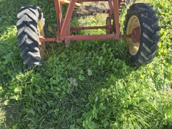 Hay elevator 