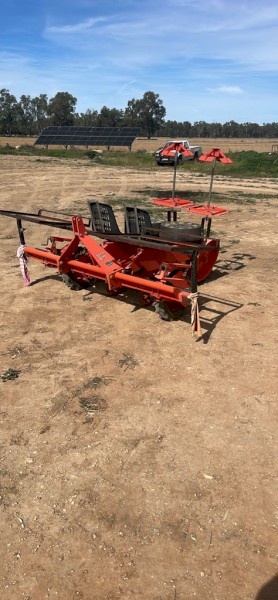 Checchi & Magli Seedling Transplanter