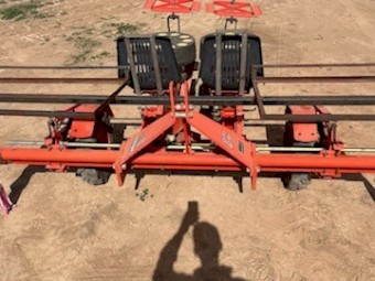 Checchi & Magli Seedling Transplanter