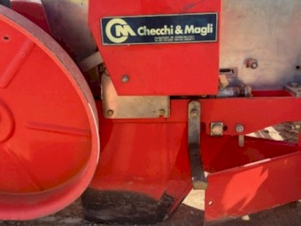 Checchi & Magli Seedling Transplanter