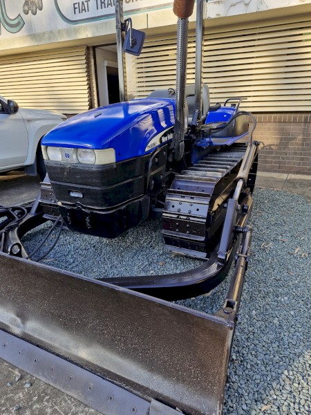 New Holland TK80M Crawler Tractor Dozer