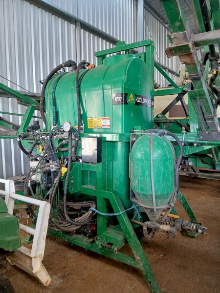 2020 Goldacres 1200L 18m boom spray