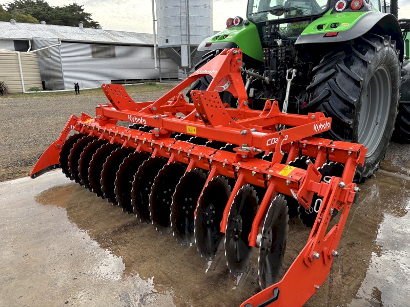 2021 Kubota CD300 Disc, harrow and combat 