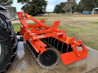 2021 Kubota CD300 Disc, harrow and combat 