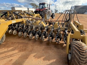 Serafin disc seeder Gason bin