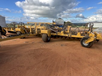 Serafin disc seeder Gason bin