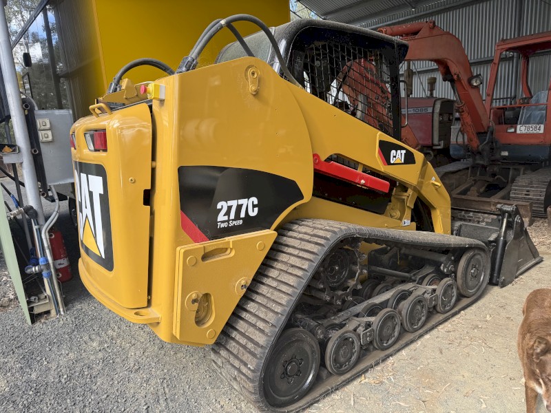 Caterpillar 277C track skid steer