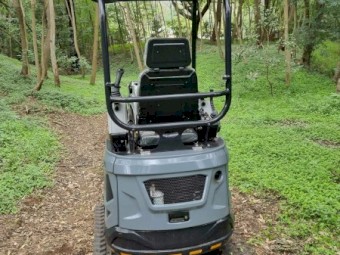 1.4Ton Excavator with Attachments