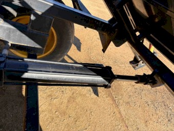 Boomerang Twin Bale Feeder