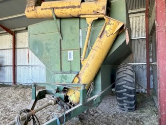 16 MT Chaser Bin. Good condition 
