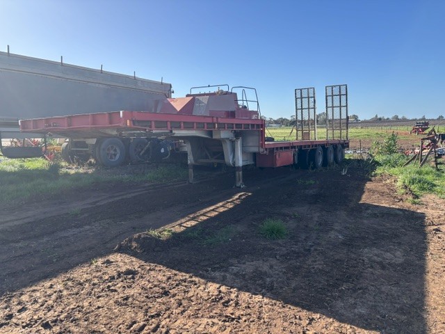Freighter 41ft drop deck trailer 1989