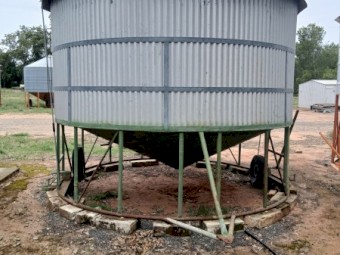 Nelson Field Bin