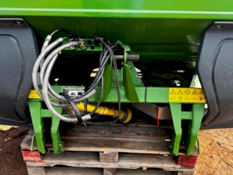 2012 Amazone ZA-M 1501 Spreader