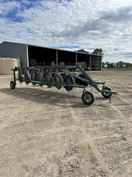 Shearer 14 Wheel Hay Rake
