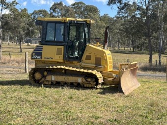 2016 Komatsu D37PX-23 Bulldozer