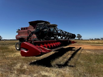 2017 Case IH 3050 VariCut 41ft Front