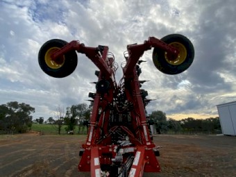 2024 Bourgalt HD872-9 Air Seeder