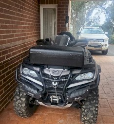 CFMoto  4x4 Overland 1000 with all the etras winch tool box 