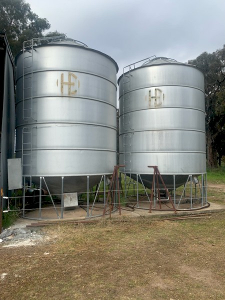 2 x 40 ton H.E Silos for sale