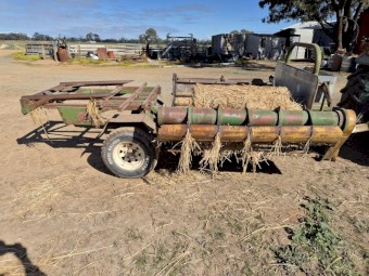 Round Bale Feed Out Cart