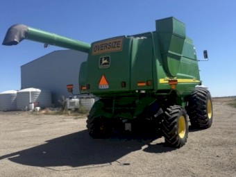 John Deere 9650STS Header with 930D Draper Front and Trailer