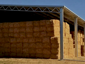 400mt Quality Oaten Hay 720kg 8x4x3 Bales