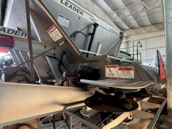 New Leader L3220G4 Fertiliser Spreader
