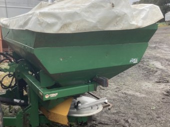 Donder 1500L Spreader