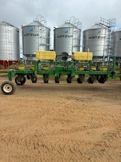 8 row Norseman Precision Planter