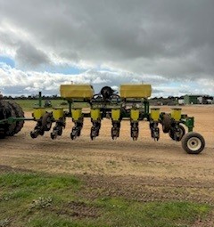 8 row Norseman Precision Planter