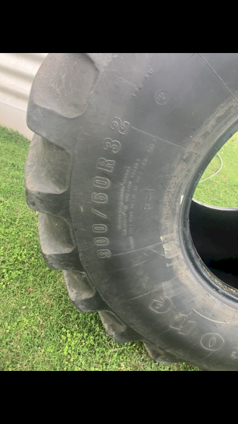 Header tyre