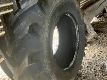 18.4/15-26 Tyre