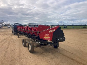 Olimac Drago 8 row Corn Header Front
