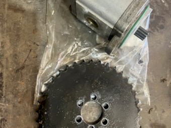 Macdon FM100 John Deere Transition Plate 