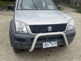 2004 Rodeo dual cab ute