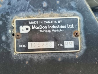 Macdon 40ft header front to suit Case 2388. 1999 model