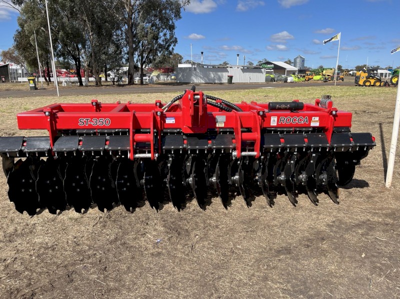 ROCCA SupaTill ST-350 Heavy Duty Speed Discs 28 Discs with Maintenance Free Bearings, Hydraulic Contrl Crumble Roller