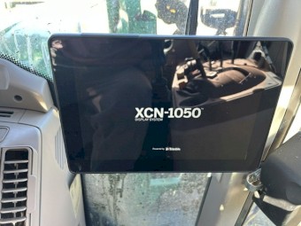 Trimble XCN-1050 Display with NAV 900 Receiver