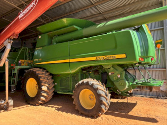 2009 John Deere 9770 STS Harvester