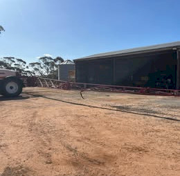 2010 Croplands Pegasus 8000 Boom Spray