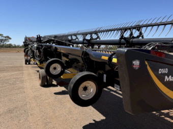 2019 MacDon D140 Draper Front