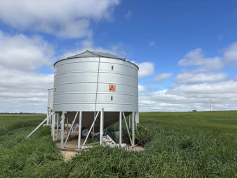 2020 Ahrens 37 Tonne Gravity Field Bin