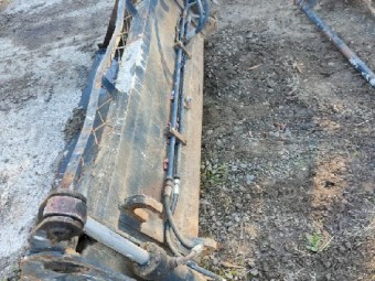 Loader Frame &amp; 4in1 Bucket